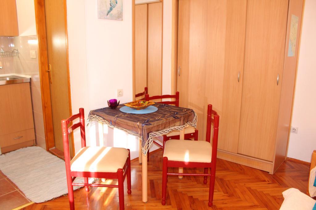 Guest House Tomanovic Herceg Novi Esterno foto