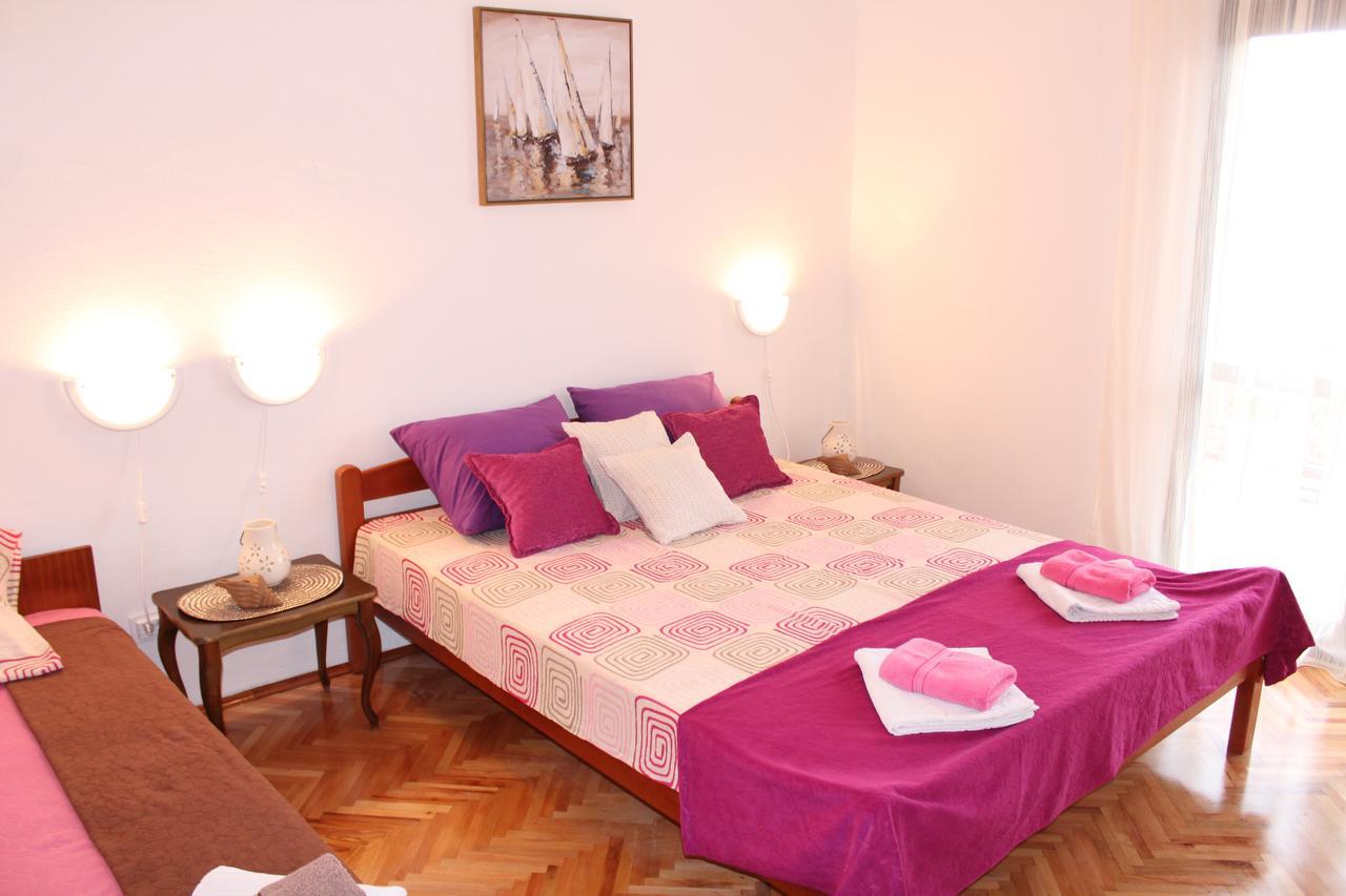 Guest House Tomanovic Herceg Novi Esterno foto