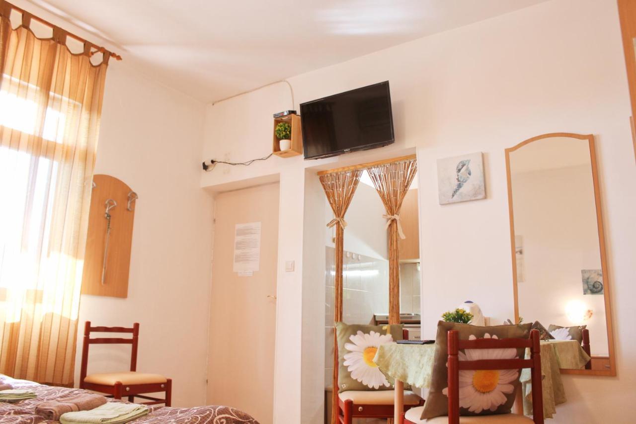 Guest House Tomanovic Herceg Novi Esterno foto