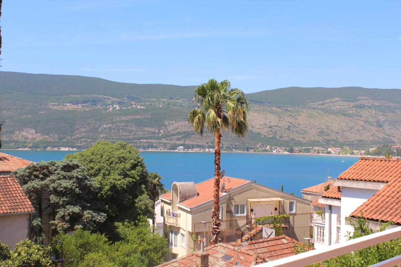Guest House Tomanovic Herceg Novi Esterno foto