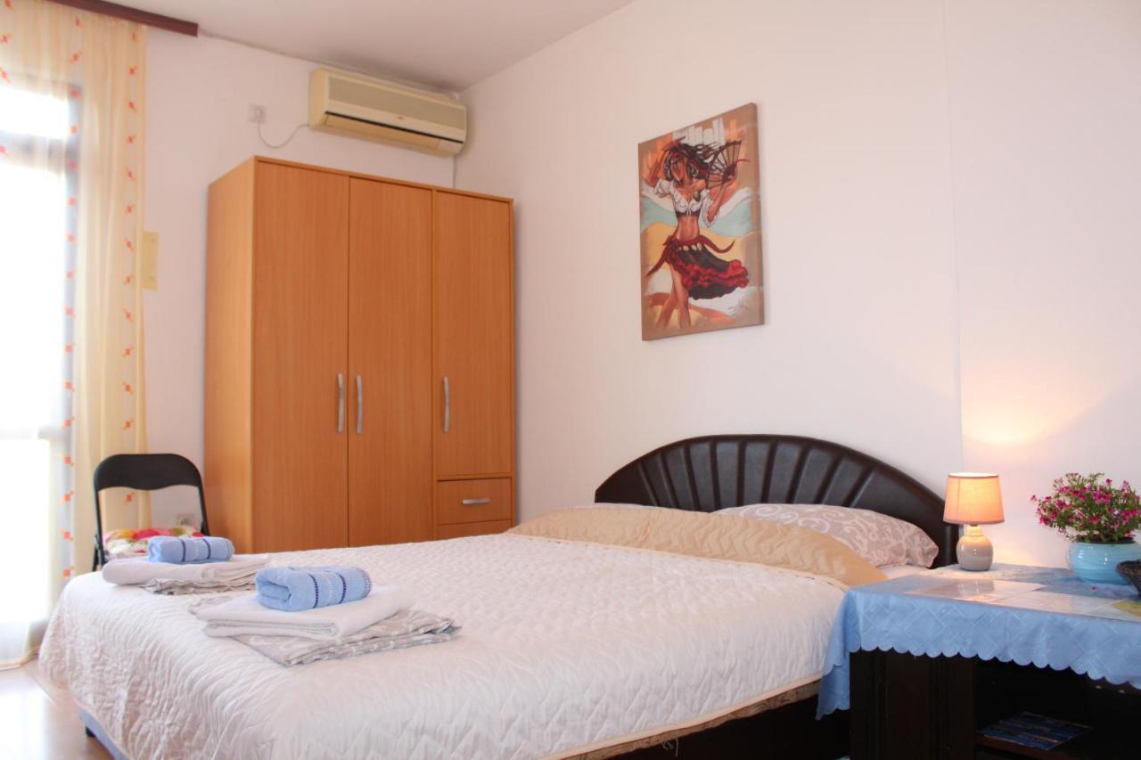 Guest House Tomanovic Herceg Novi Esterno foto
