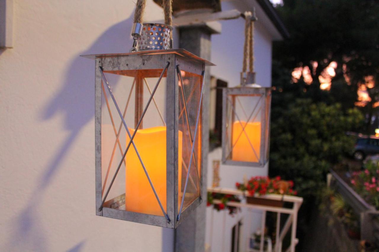 Guest House Tomanovic Herceg Novi Esterno foto